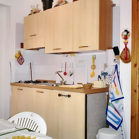 Comfortable In Balcony 65 M² Parking Villasimius